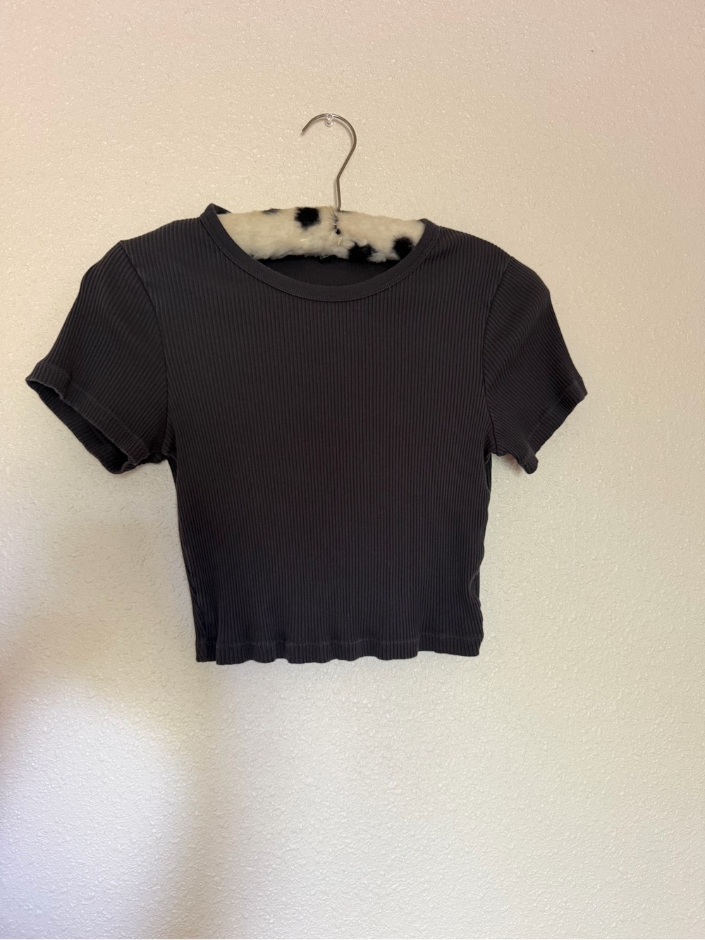 Uniqlo | Classic Ribbed Short Sleeve Crop Top - Dark Grey / Charcoal